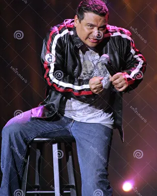 Carlos Mencia