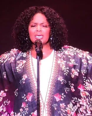 CeCe Winans
